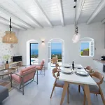Blue Horizon Villa *